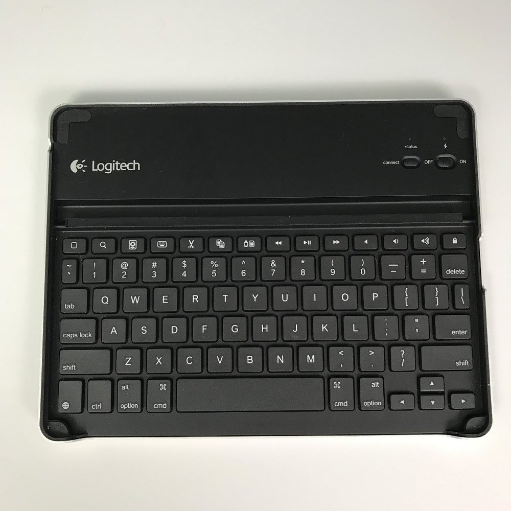 Logitech/Zagg Bluetooth Keyboard Case For Ipad 2 - image 1